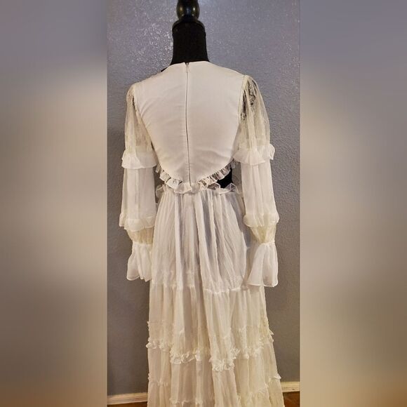 PatBo White Cutout Lace-Trim Linen V-Neck Maxi Dress – Women’s Designer Dress - Picture 12 of 16